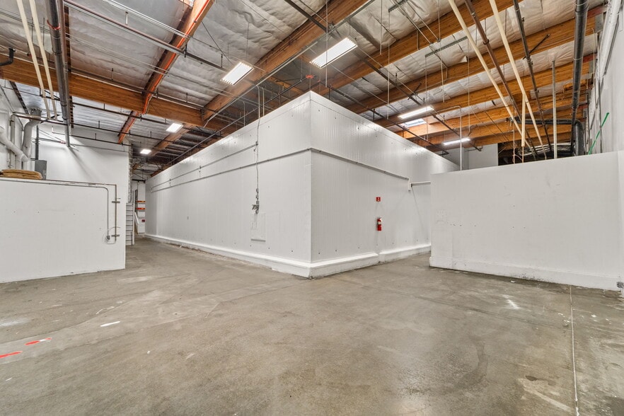 More Photos Of 751 Via Lata, Colton Manufacturing For Sale