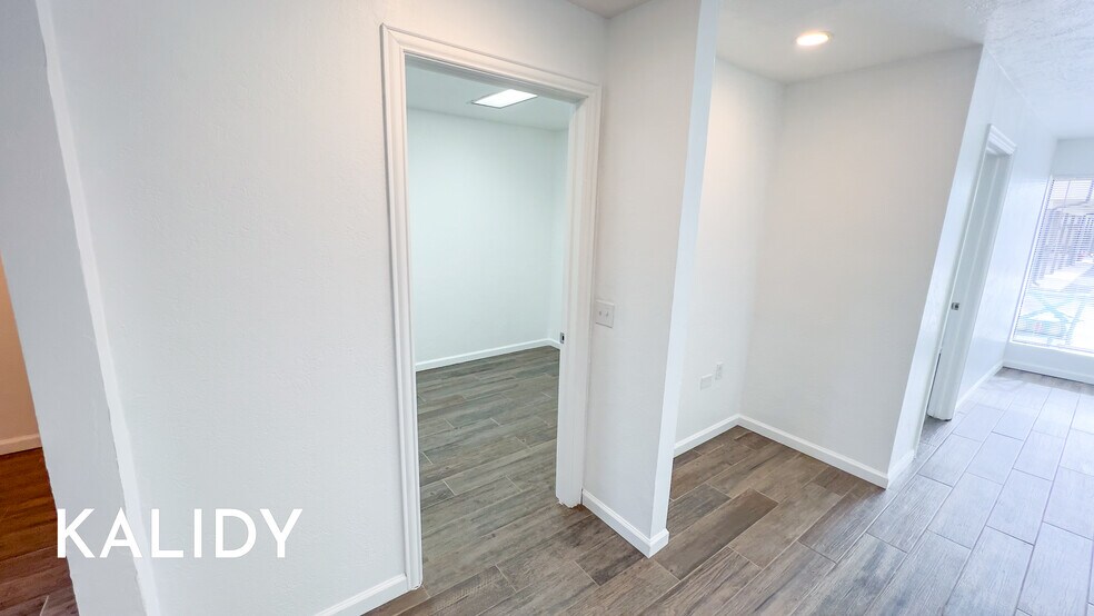More Photos Of 5900-5912 W Hefner Rd, Oklahoma City Office For Lease