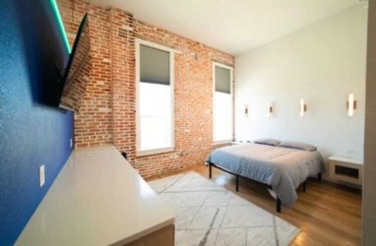 More Photos Of 111 N Lincoln Ave, Hastings Hotel For Sale