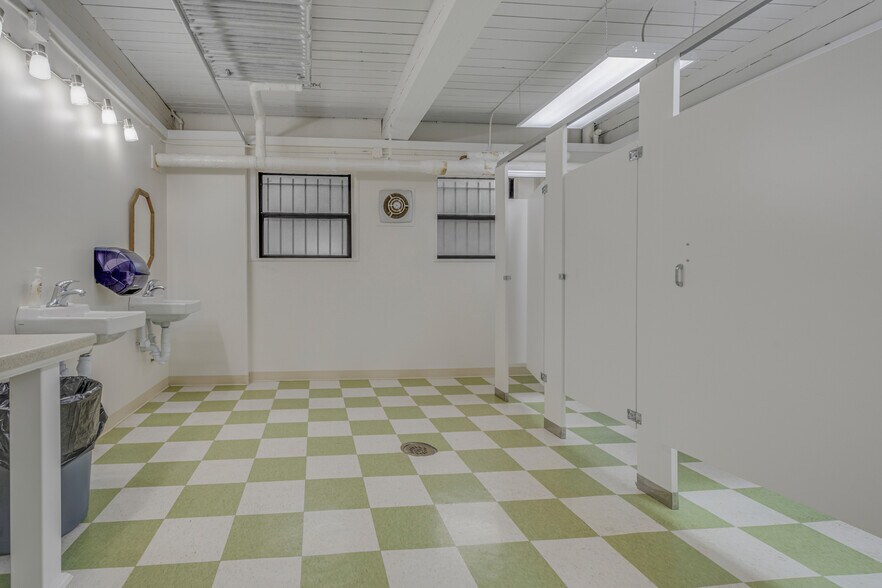 More Photos Of 330 Main St, Manchester Loft Creative Space For Sale