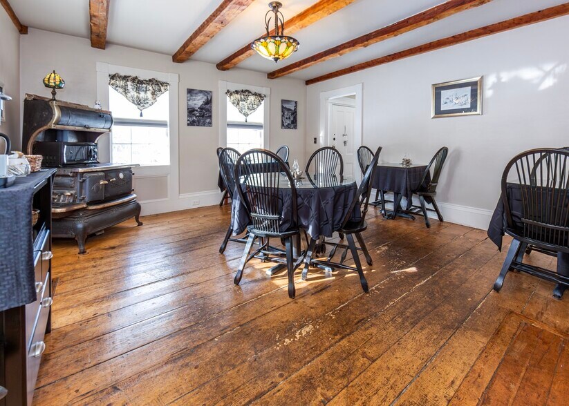 More Photos Of 715 State Highway 3, Bar Harbor Hospitality For Sale