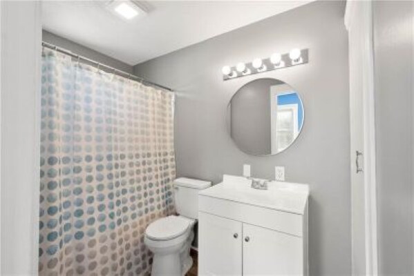 More Photos Of 19 Old Monongahela Pike, Eighty Four Specialty For Sale