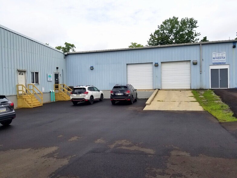 More Photos Of 10921 Murray Rd, Meadville Warehouse For Sale