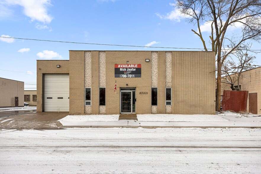 More Photos Of 23201 Roseberry Ave, Warren Warehouse For Sale
