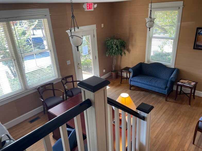 More Photos Of 720 W Hargett St, Raleigh Office For Lease