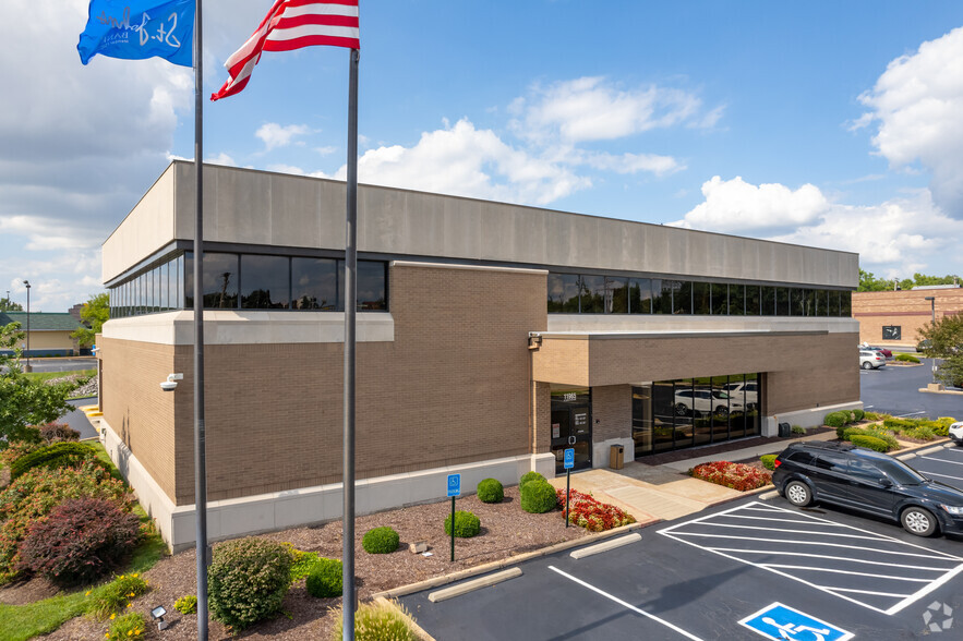 More Photos Of 11977 St. Charles Rock Rd, Bridgeton Unknown For Lease