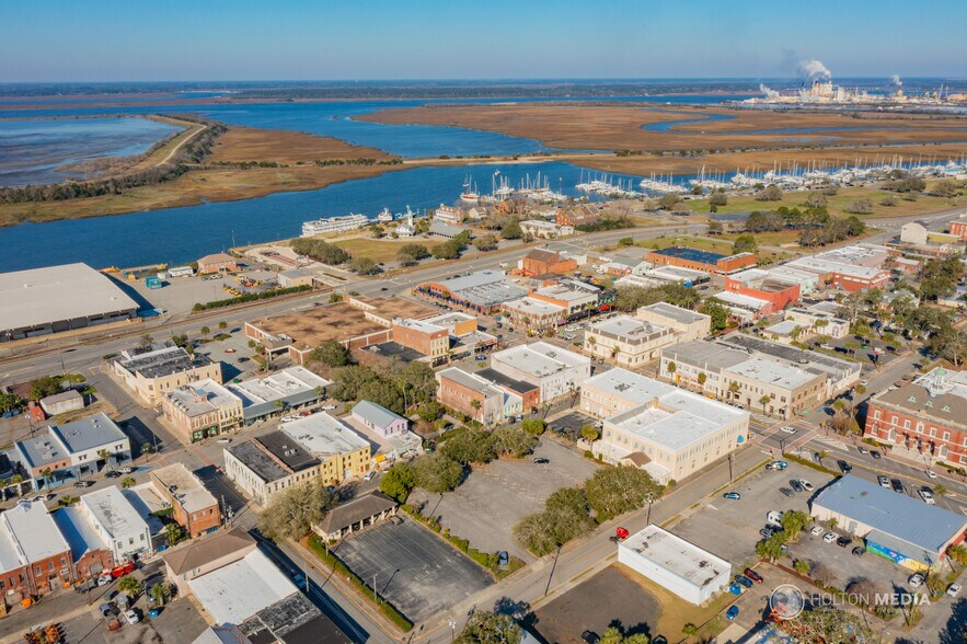 More Photos Of 1418 Newcastle St, Brunswick Storefront For Sale