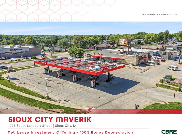 Primary Photo Of 1925 S Lakeport St, Sioux City General Retail For Sale