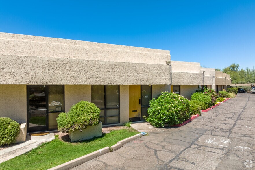 More Photos Of 8040-8050 E Morgan Trl, Scottsdale Office For Lease