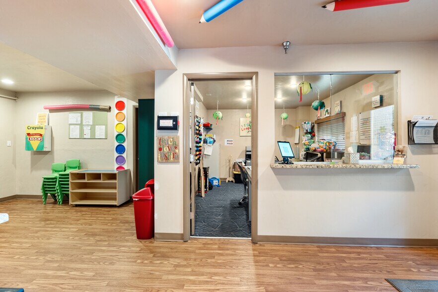 More Photos Of 7175 E 2nd St, Prescott Valley Warehouse For Sale