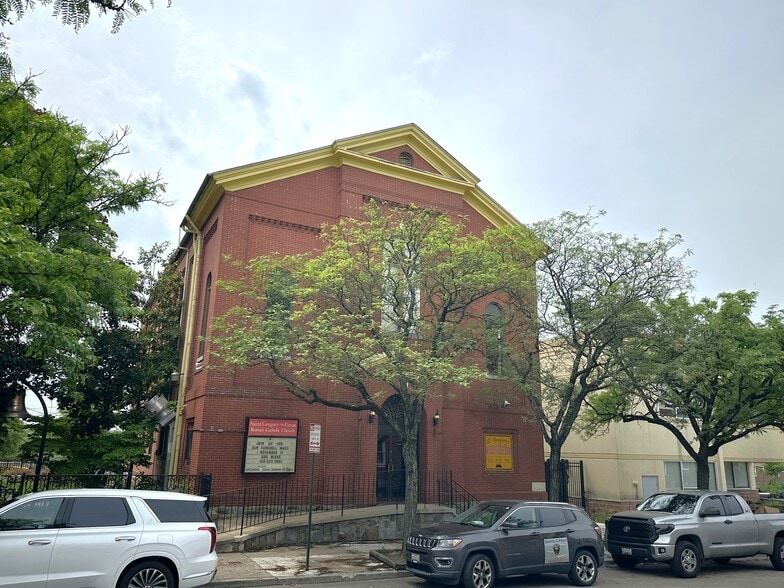 More Photos Of 1542 N Gilmor St, Baltimore Religious Facility For Sale