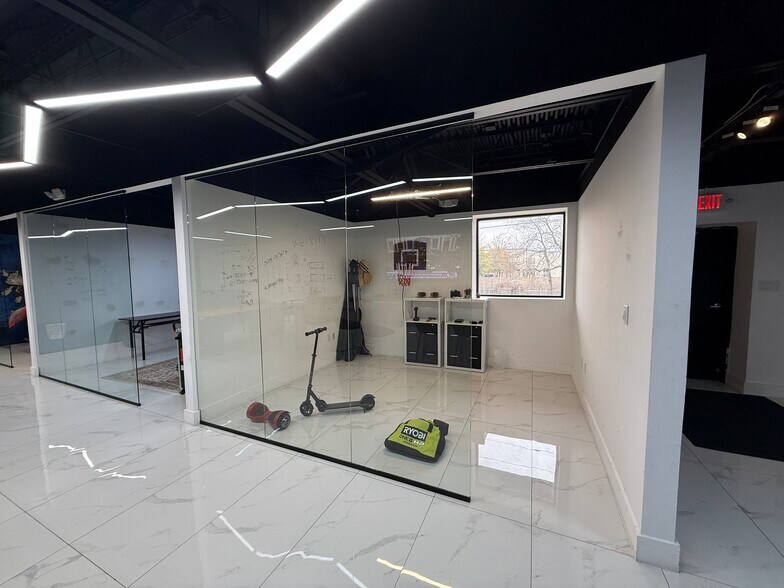 More Photos Of 12626A Dairy Ashford, Sugar Land Industrial For Sale