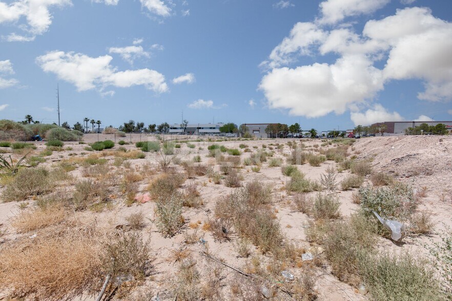 More Photos Of McLeod And Patrick, Las Vegas Land For Sale