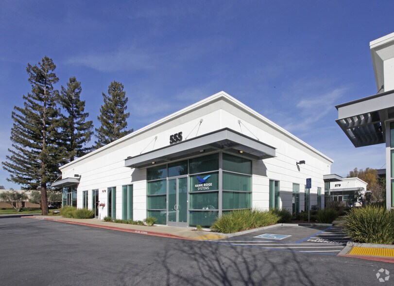 More Photos Of 555 Clyde Ave, Mountain View Office For Lease