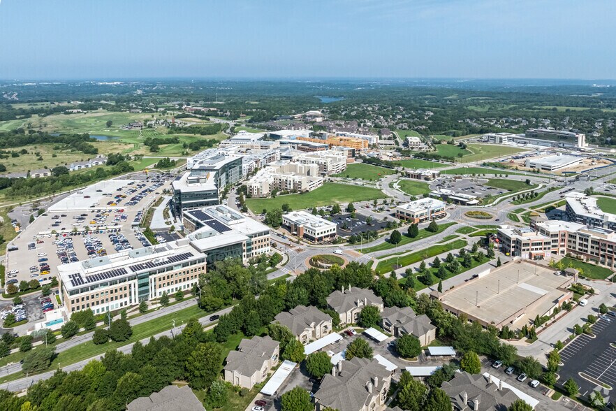 More Photos Of W 87th St Pky @ Renner Blvd, Lenexa Unknown For Lease