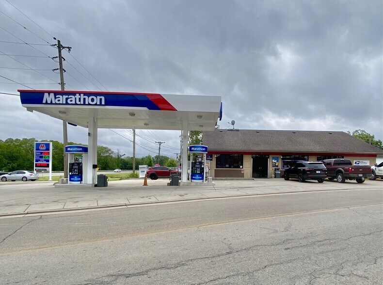 More Photos Of 103 W Main St, Gettysburg Service Station For Sale