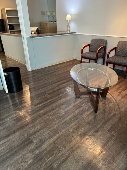 More Photos Of 3652 Chamblee Dunwoody Rd, Chamblee Medical For Lease