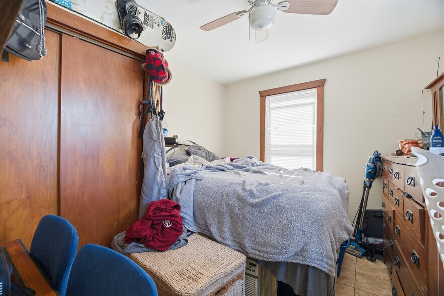 More Photos Of 130 Water St, Warren Apartments For Sale