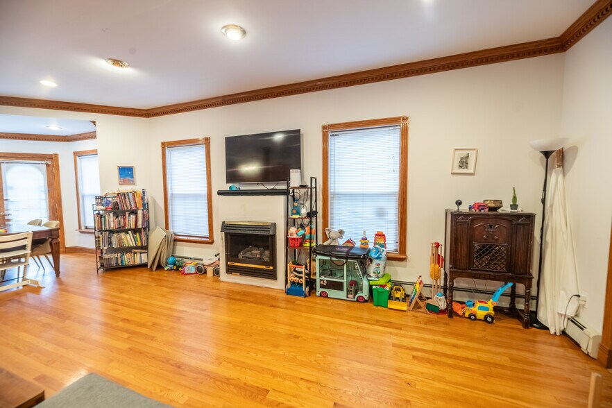 More Photos Of 600 Grand St, Hoboken Office Residential For Sale
