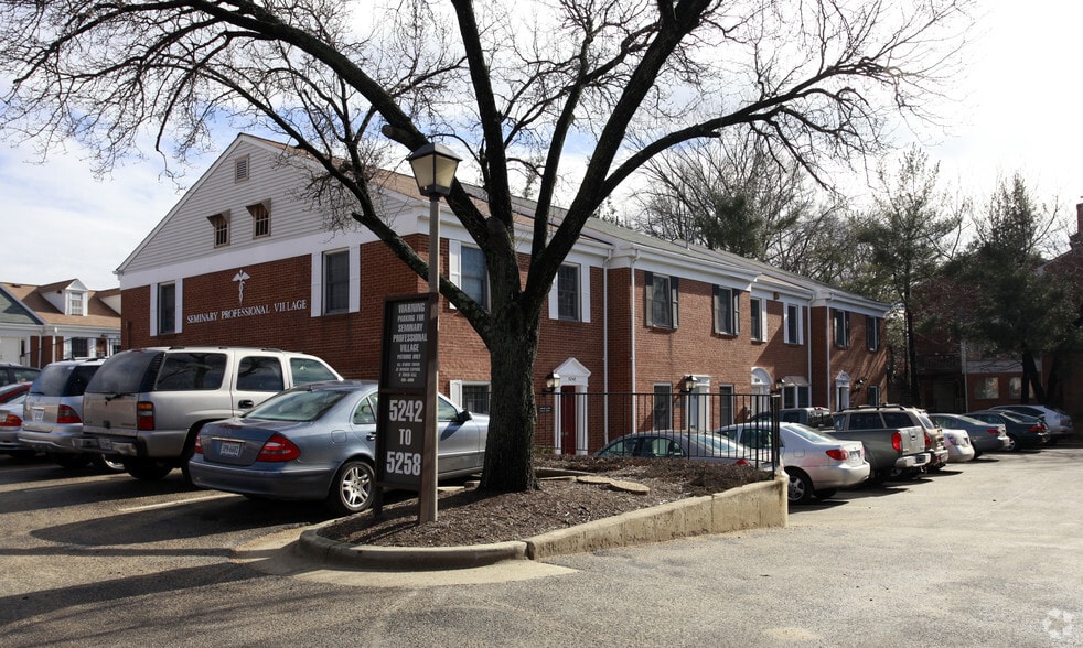 More Photos Of 5232-5248 Dawes Ave, Alexandria Office For Sale