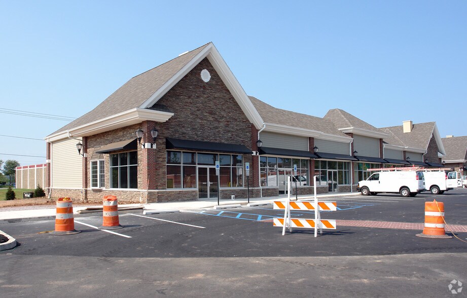 More Photos Of 456 Elizabeth Ave, Franklin Township Unknown For Lease