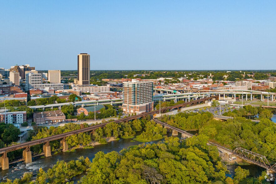 More Photos Of 301 Virginia St, Richmond Apartments For Lease