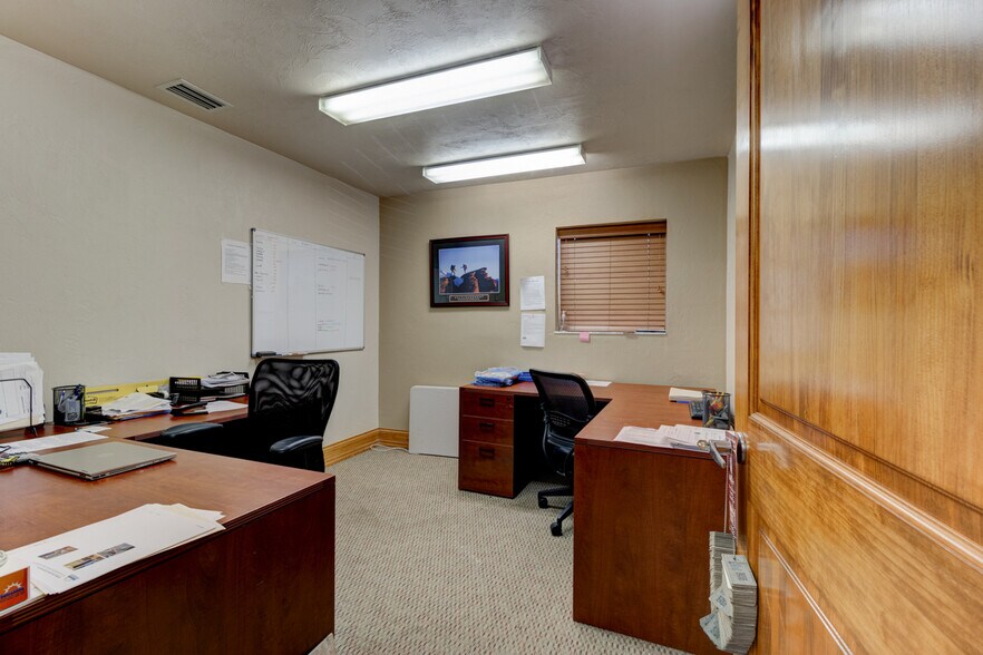 More Photos Of 3701 W International Speedway Blvd, Daytona Beach Light Distribution For Lease