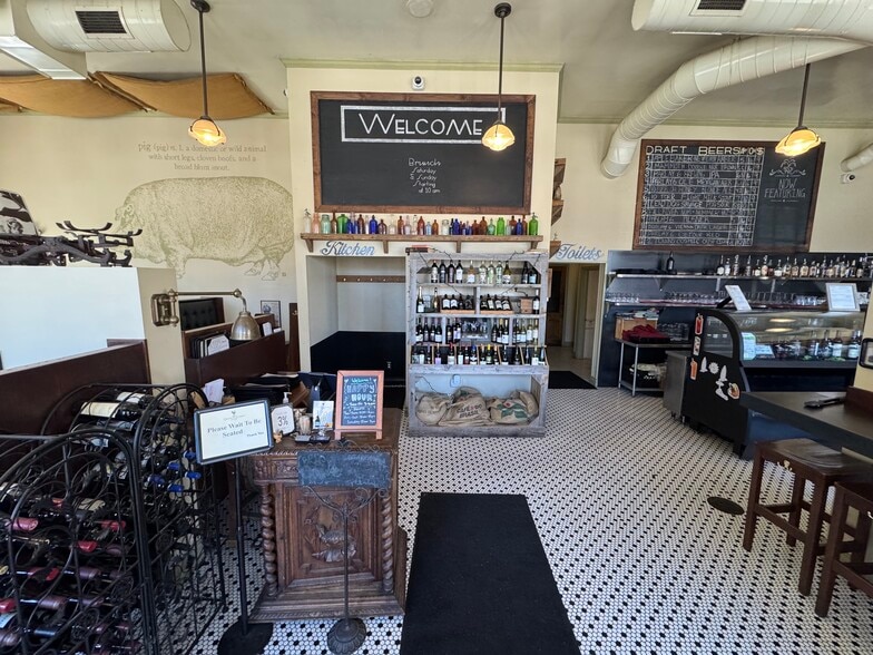 More Photos Of 243 S Sierra St, Reno Freestanding For Lease