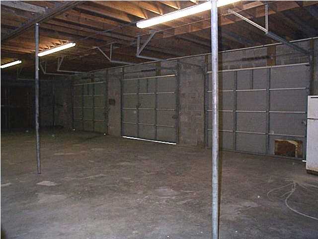 More Photos Of 733 Edge St, Fort Walton Beach Flex For Lease