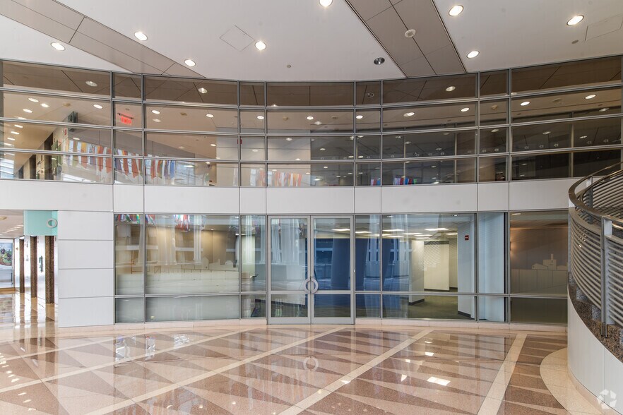 More Photos Of 1300 Pennsylvania Ave NW, Washington Office For Lease