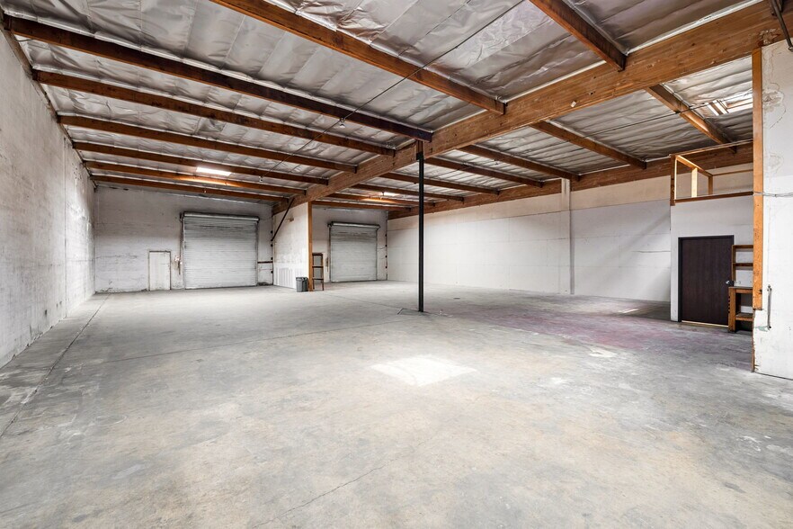 More Photos Of 2-72 N Central Ave, Upland Warehouse For Sale