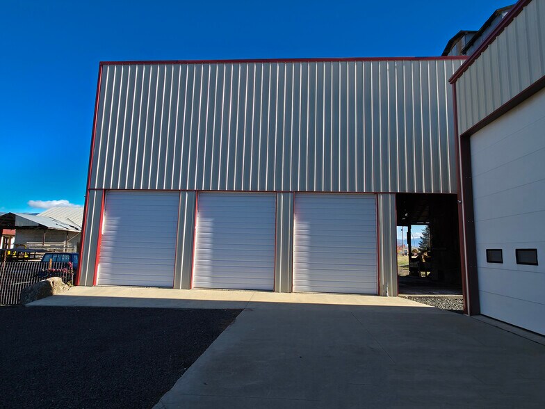 More Photos Of 10 S Commercial St, Cambridge Warehouse For Sale