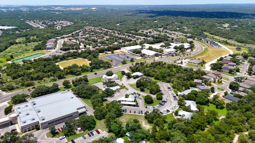 More Photos Of 310 Stagecoach Trl, San Marcos Medical For Lease