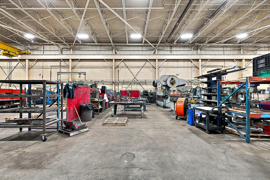 More Photos Of 33842 James J. Pompo Dr, Fraser Manufacturing For Sale