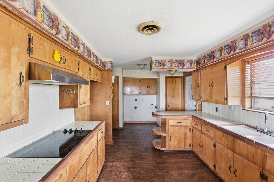 More Photos Of 1839 Henderson rd, Angleton Land For Sale