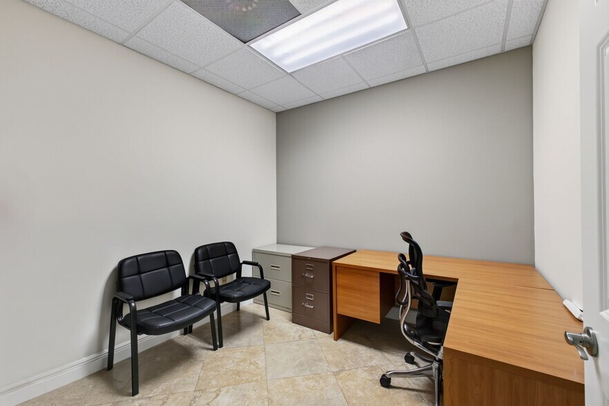 More Photos Of 2151 S Alternate A1A Hwy, Jupiter Medical For Sale