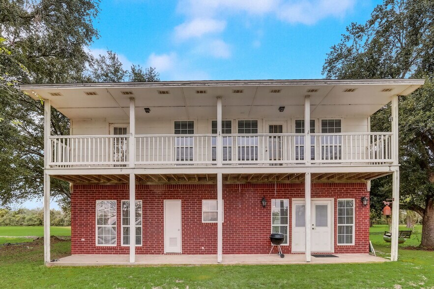 More Photos Of 18703 Hopfe Rd, Hockley Land For Sale