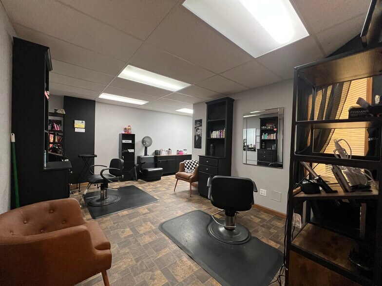 More Photos Of 402 E Main St, Riverton Storefront Retail Office For Sale