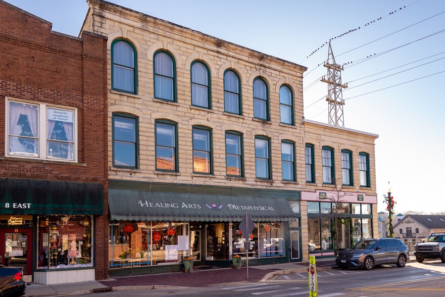 Primary Photo Of 4 E Wilson St, Batavia General Retail For Sale