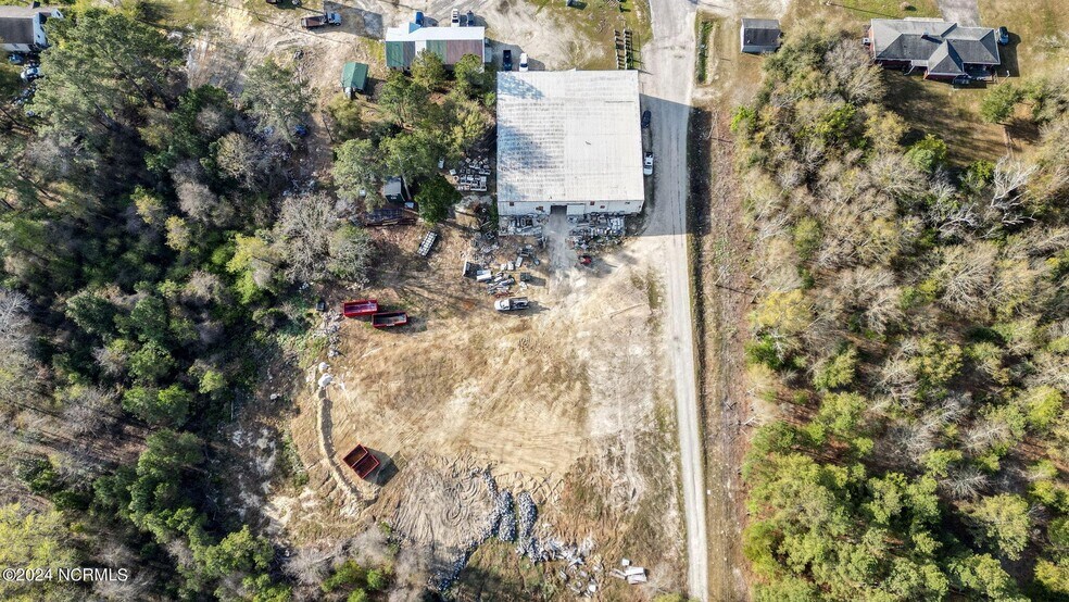 More Photos Of 895 Hwy 1, Rockingham Manufacturing For Lease