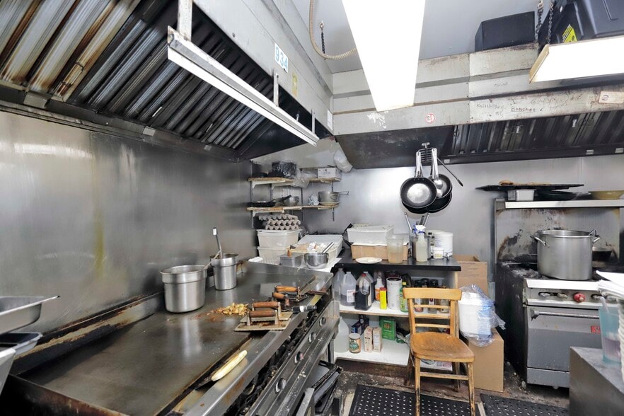 More Photos Of 116 Sconticut Neck Rd, Fairhaven Industrial For Sale