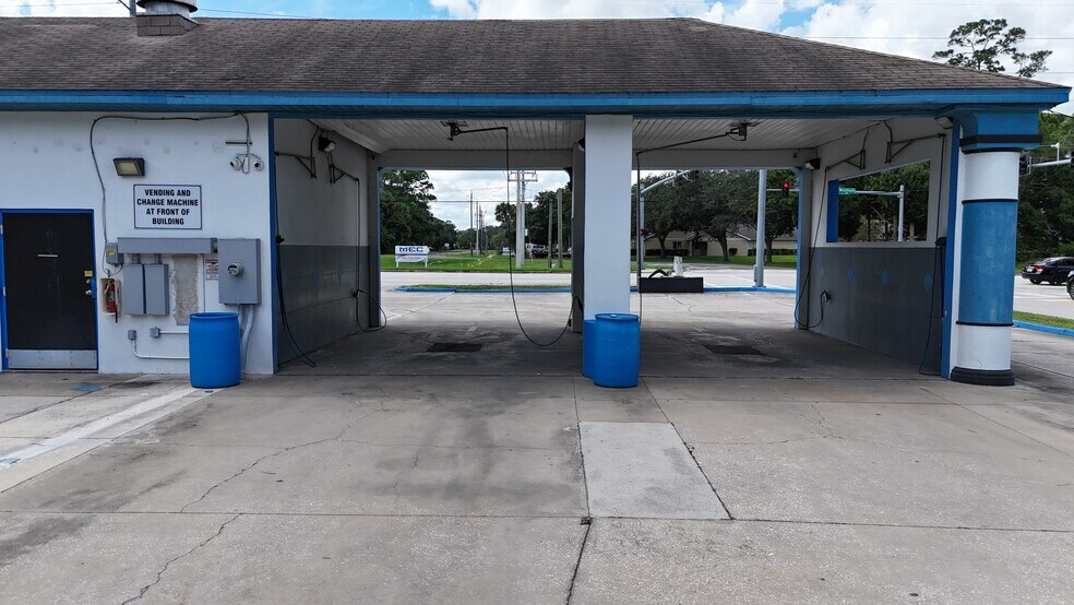 More Photos Of 745 S Wickham Rd, Melbourne Carwash For Sale