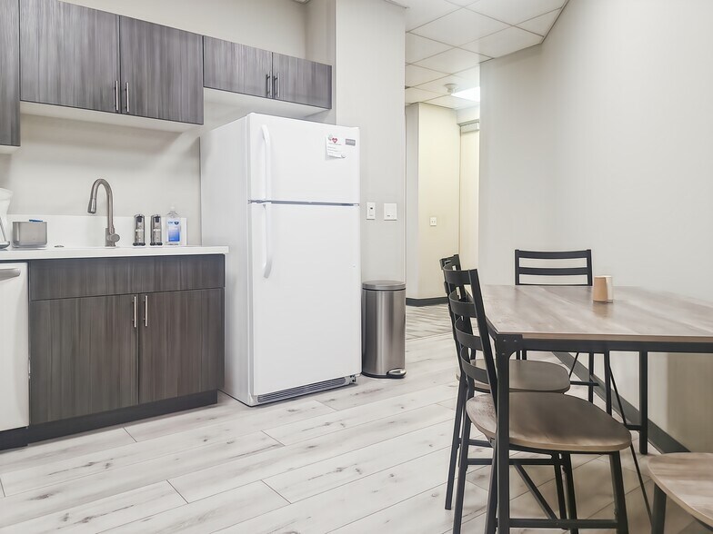 More Photos Of 1300 K St, Modesto Coworking Space