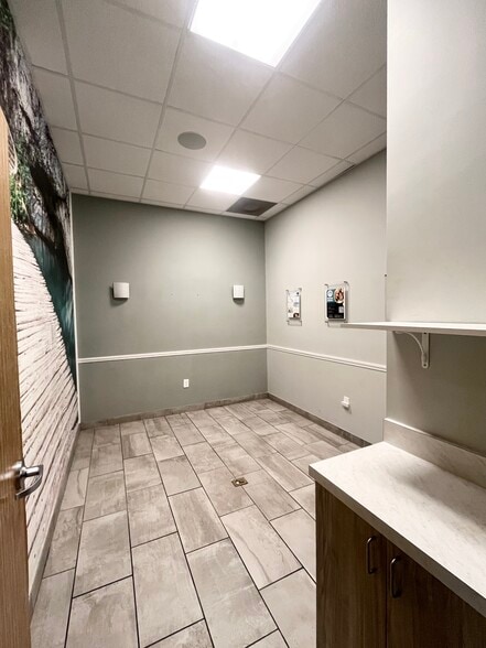 More Photos Of 1060 Cypress Pky, Kissimmee Medical For Lease