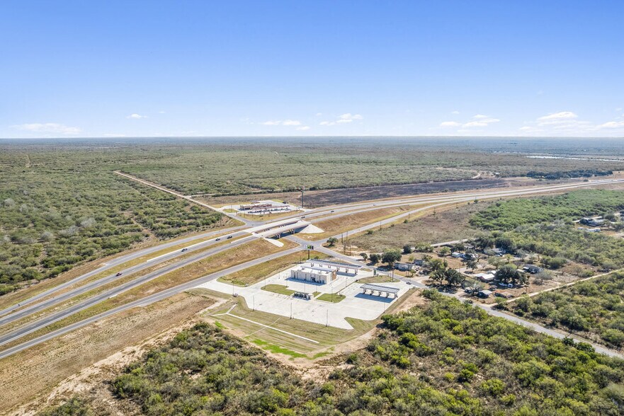 More Photos Of 433 NE 8th St, Premont Convenience Store For Sale