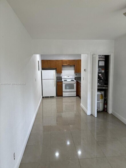 More Photos Of 1471 NW 22nd St, Fort Lauderdale Multifamily For Sale