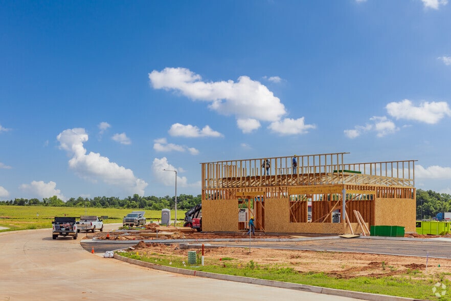 More Photos Of I-35 & Waterloo Rd, Edmond Land For Sale