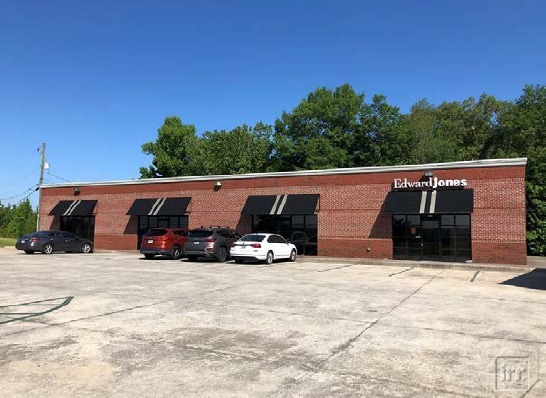 Primary Photo Of 600-606 Oak Mountain Commons Ln, Pelham Medical For Sale