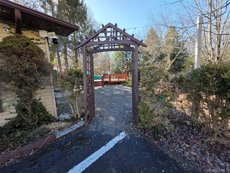 More Photos Of 951 State 17B Rt, Mongaup Valley Restaurant For Sale