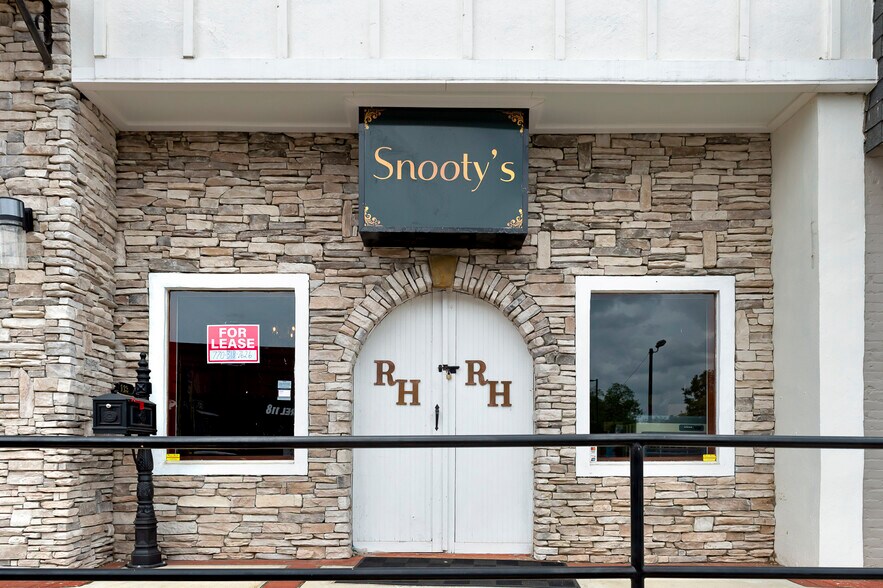 More Photos Of 117 N Jefferson Ave, Eatonton Storefront For Sale